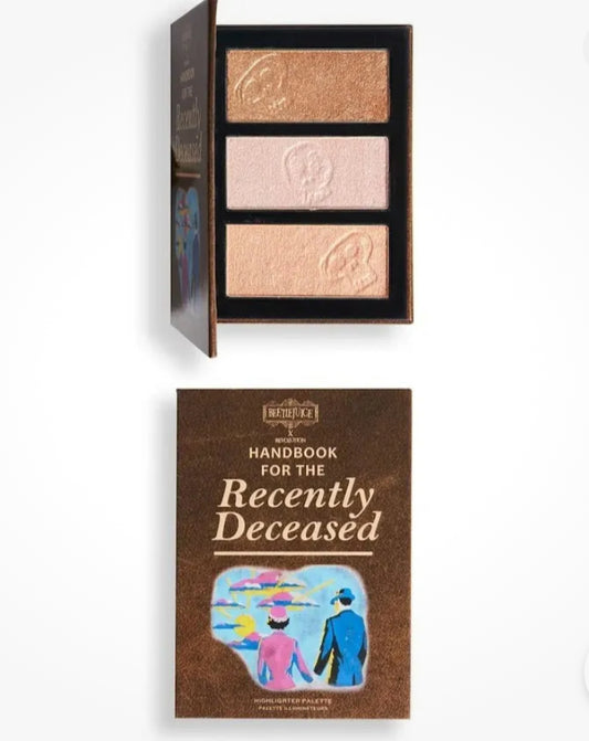 Beetlejuice x Makeup Revolution Recently Deceased Highlighter Palette -Limited Edition